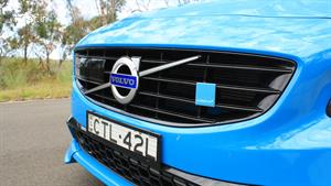 بررسی ولوو V60 Polestar مدل 2015